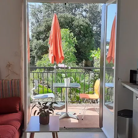 Bel Avec Grande Terrasse Ensoleillee Et Jardin Perpignan