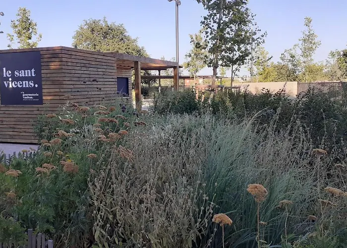 Bel Avec Grande Terrasse Ensoleillee Et Jardin 公寓 佩皮尼昂