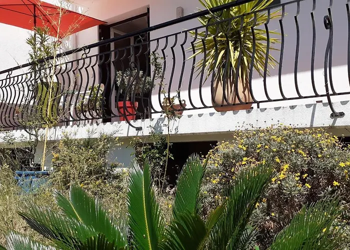 Bel Avec Grande Terrasse Ensoleillee Et Jardin 公寓 佩皮尼昂